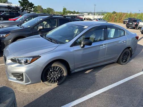 2019 Subaru Impreza 2.0i