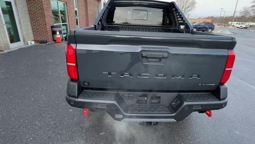 2026 Toyota Tacoma Hybrid TRD Off Road