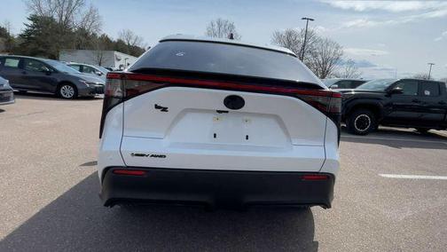 89 Wind Chill 2026 Toyota bZ XLE