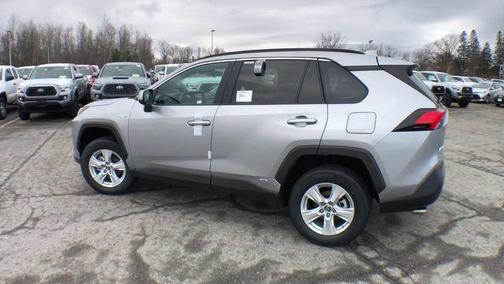 2020 Toyota RAV4 Hybrid LE
