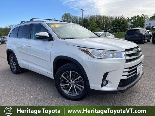 Blizzard Pearl 2018 Toyota Highlander Hybrid XLE