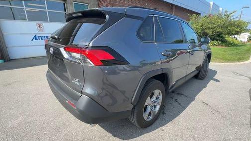 2022 Toyota RAV4 Hybrid LE