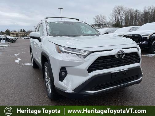 2025 Toyota RAV4 XLE Premium