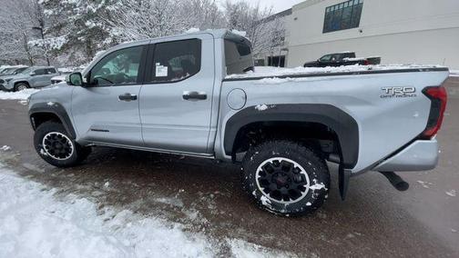 2025 Toyota Tacoma TRD Off-Road