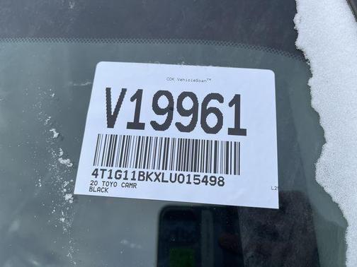 2020 Toyota Camry SE