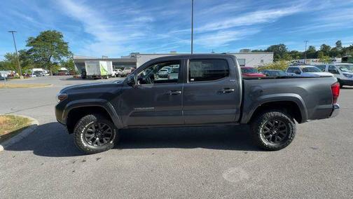 2022 Toyota Tacoma SR5