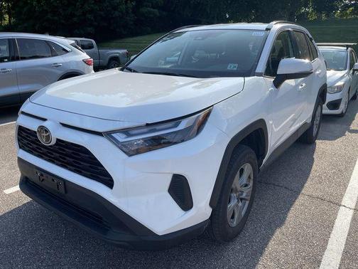 Ice 2025 Toyota RAV4 Hybrid XLE