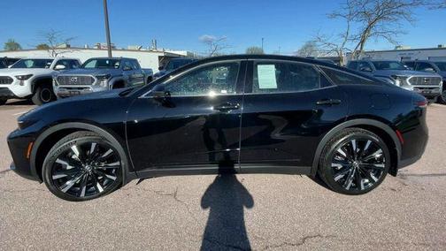 Black 2023 Toyota Crown Platinum