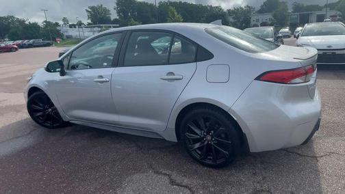 Classic Silver Metallic 2023 Toyota Corolla SE