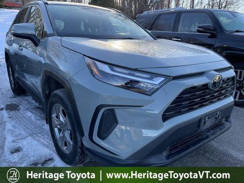 2023 Toyota RAV4 XLE