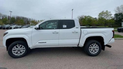 Ice 2026 Toyota Tacoma SR5