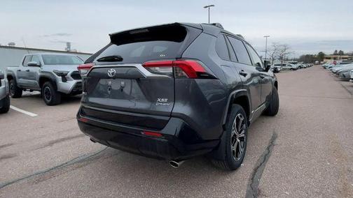 2025 Toyota RAV4 Hybrid SE