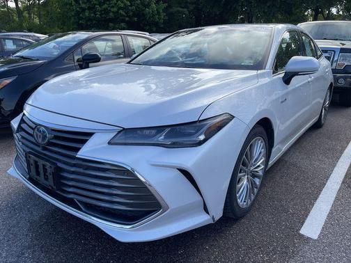 Wind Chill Pearl 2020 Toyota Avalon Hybrid Limited