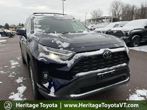 2025 Toyota RAV4 XLE Premium