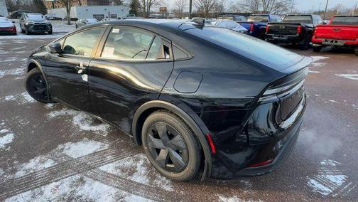 2026 Toyota Prius Plug-In Hybrid SE