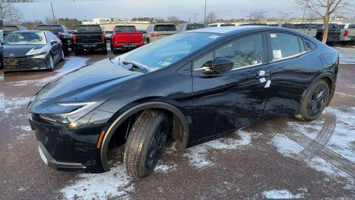 2026 Toyota Prius Plug-In Hybrid SE