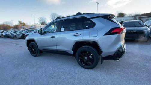 2025 Toyota RAV4 Hybrid SE