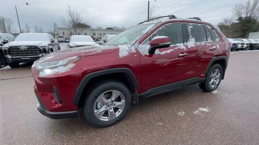 2025 Toyota RAV4 Hybrid XLE