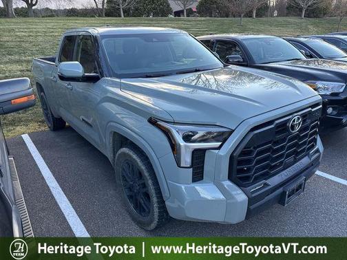 2022 Toyota Tundra SR5