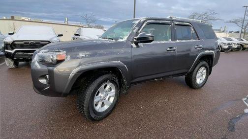 2022 Toyota 4Runner SR5