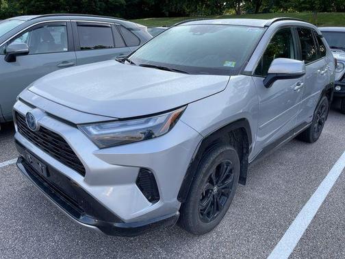 Silver Sky Metallic 2023 Toyota RAV4 Hybrid SE