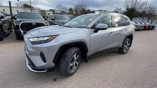 2025 Toyota RAV4 Hybrid SE