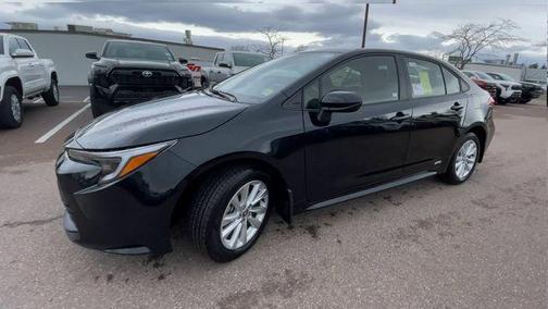 2026 Toyota Corolla Hybrid LE