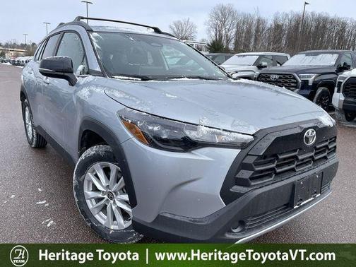 2026 Toyota Corolla Cross LE