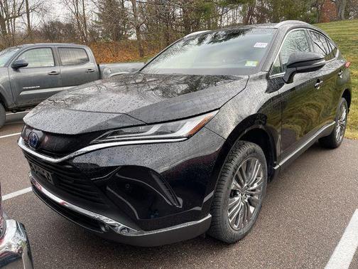 2024 Toyota Venza XLE