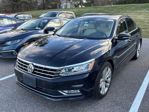 2018 Volkswagen Passat 2.0T SE