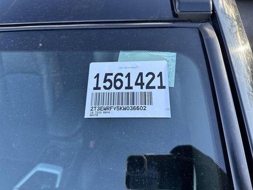 2019 Toyota RAV4 Hybrid SE