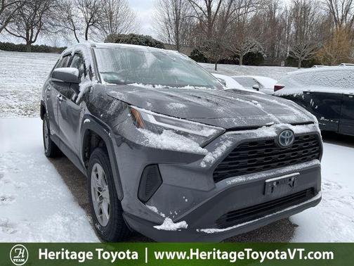 2022 Toyota RAV4 Hybrid XLE