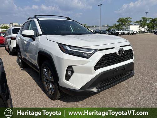 2025 Toyota RAV4 XLE Premium