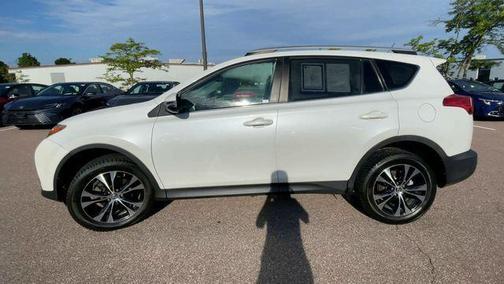 Blizzard Pearl 2015 Toyota RAV4 Limited