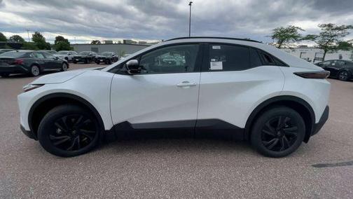 Pearl 2026 Toyota C-HR SE