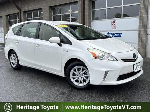 2014 Toyota Prius v Two
