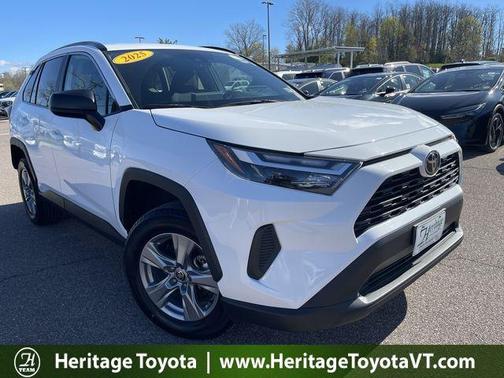 Ice 2025 Toyota RAV4 Hybrid LE
