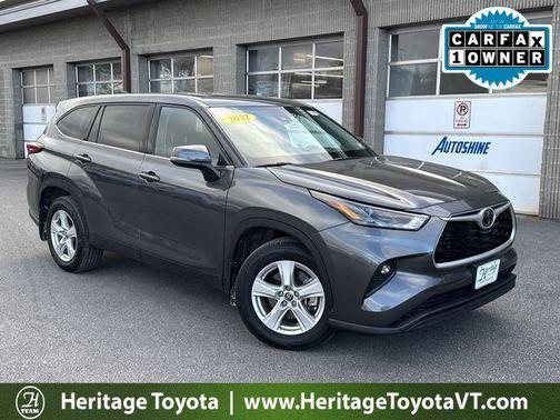 2022 Toyota Highlander LE