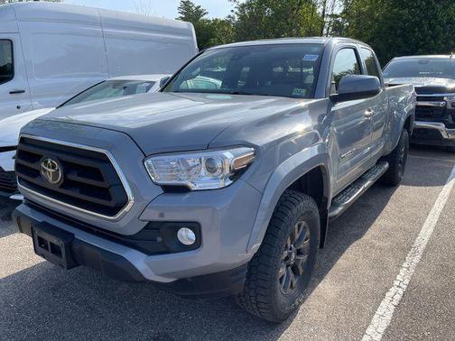 Cement 2021 Toyota Tacoma SR5