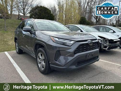 2022 Toyota RAV4 XLE