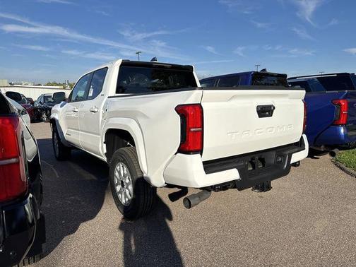 2025 Toyota Tacoma SR5