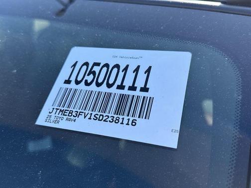 2025 Toyota RAV4 Hybrid SE