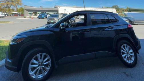 2023 Toyota Corolla Cross LE