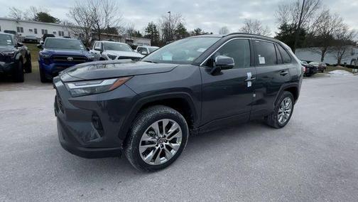 2025 Toyota RAV4 XLE Premium