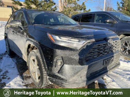 2023 Toyota RAV4 XLE Premium