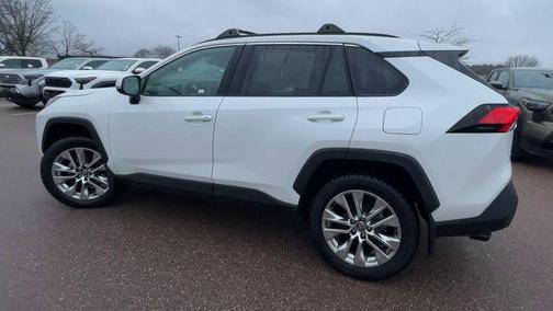 Wind Chill Pearl 2025 Toyota RAV4 XLE Premium