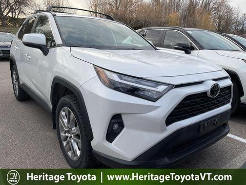 Wind Chill Pearl 2025 Toyota RAV4 XLE Premium