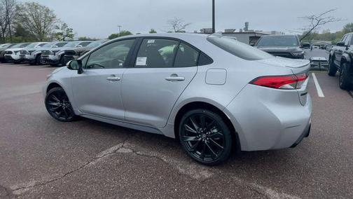 Classic Silver Metallic 2026 Toyota Corolla SE