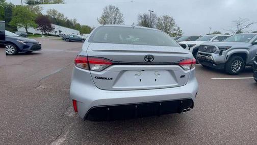 Classic Silver Metallic 2026 Toyota Corolla SE