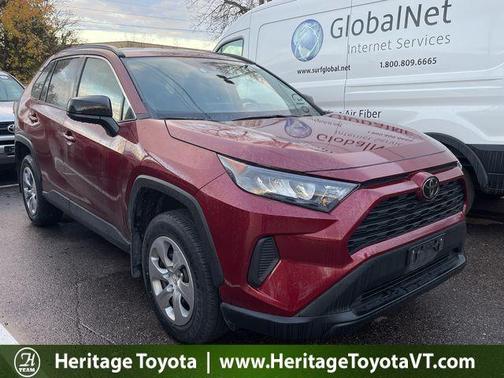 Pearl 2019 Toyota RAV4 LE